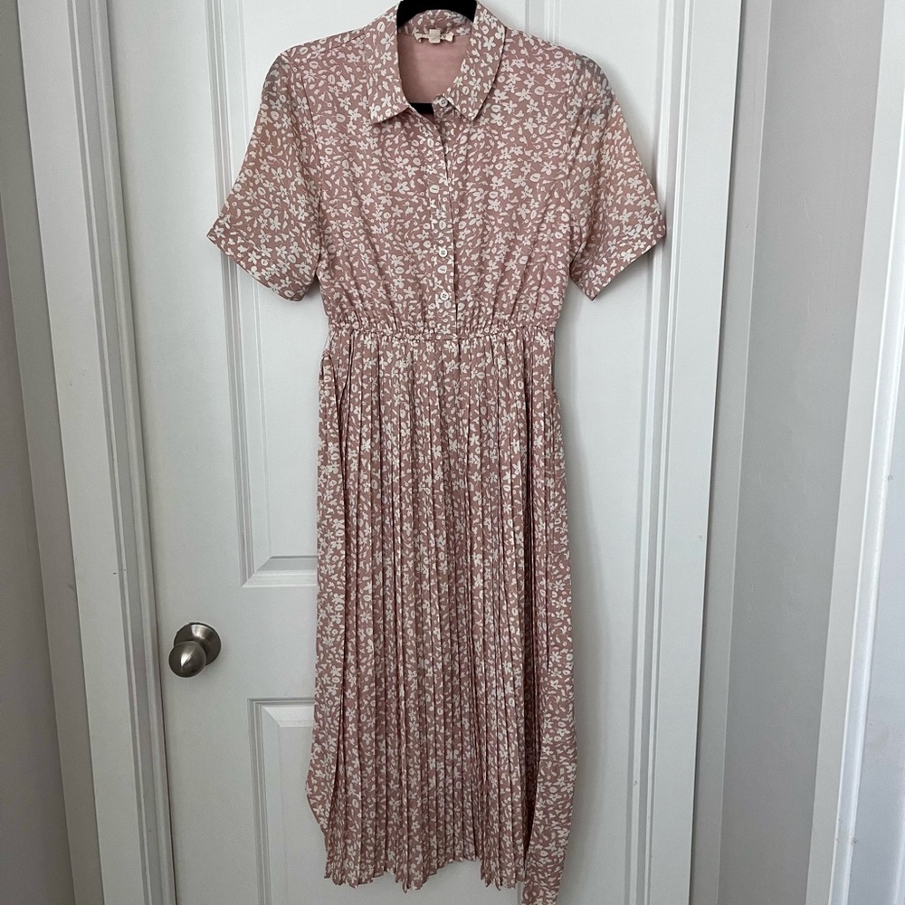 Floral Pink Button-Up Dress